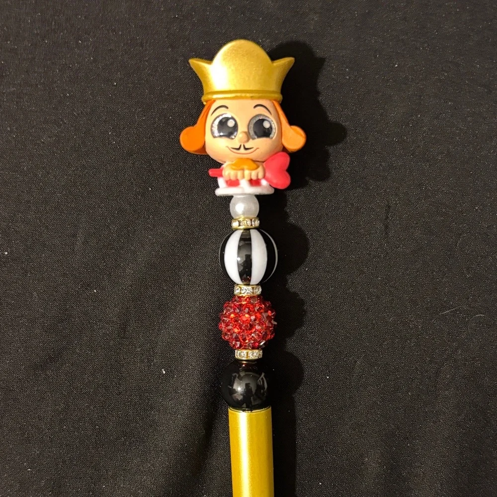 Handmade Disney Doorable King of Hearts Pen